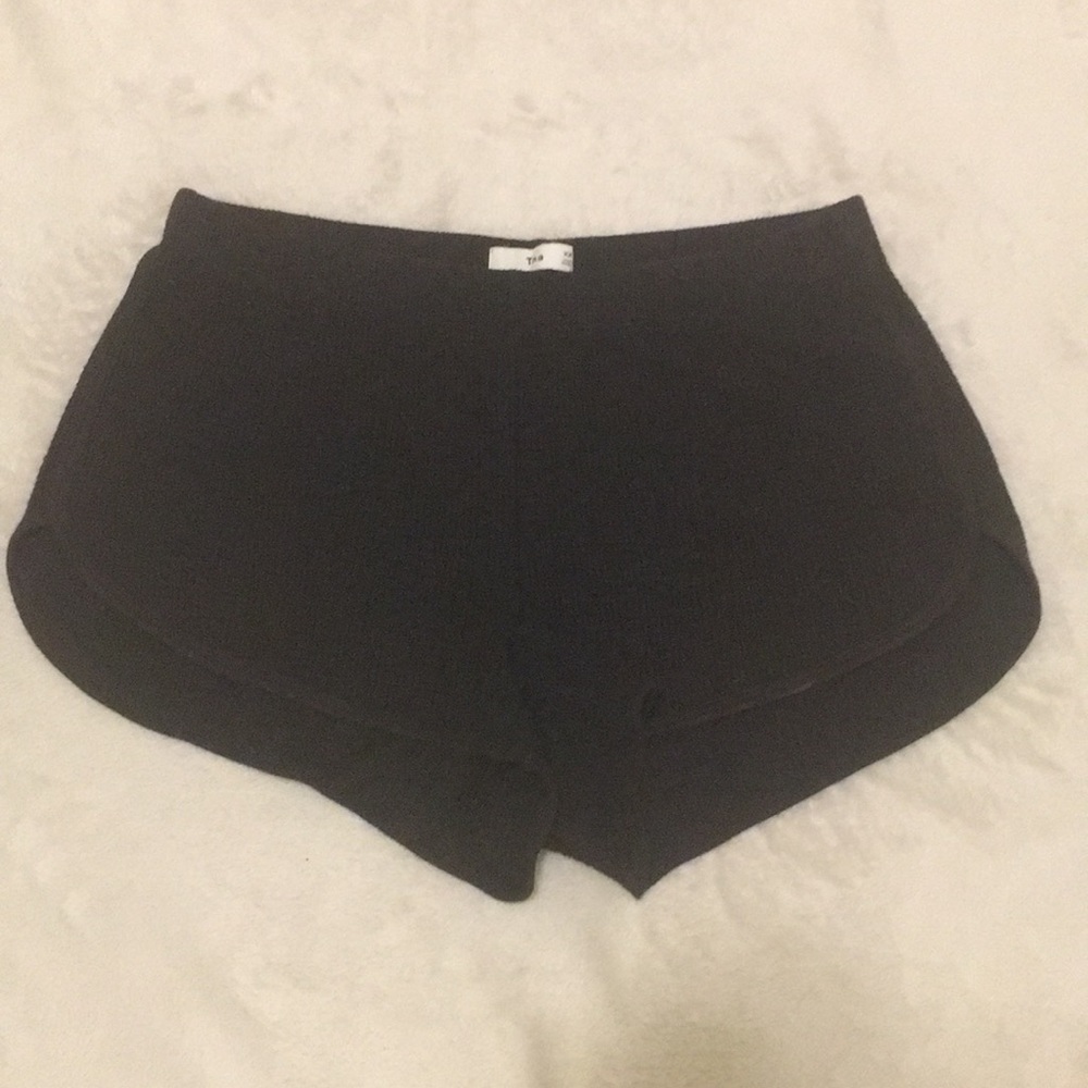 Black waffle shorts Tna